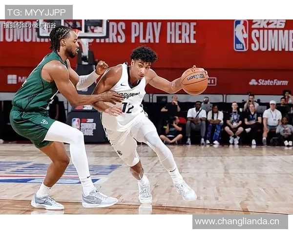 快船后场新援在发展联盟表现不错,他能否在NBA得到出场机会? 快船后场新援在发展联盟表现不错,他能否在NBA得到出场机会?